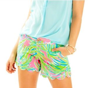NWT-Lilly Pulitzer Butter Cup Shorts 🌟